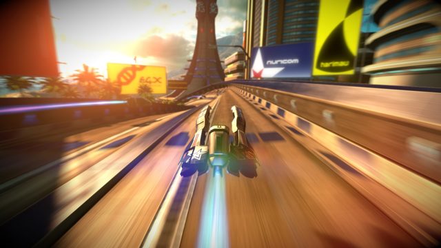 Auricom — Rear Chase